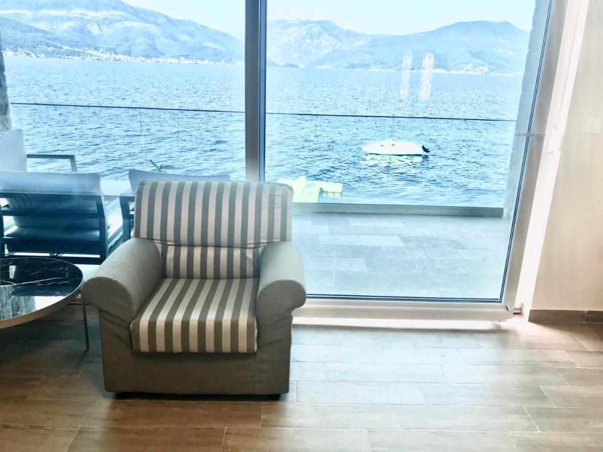 Lux Apartments Krasići Eksteriør billede