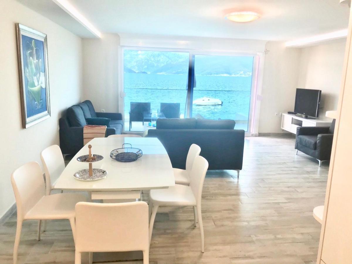 Lux Apartments Krasići Eksteriør billede