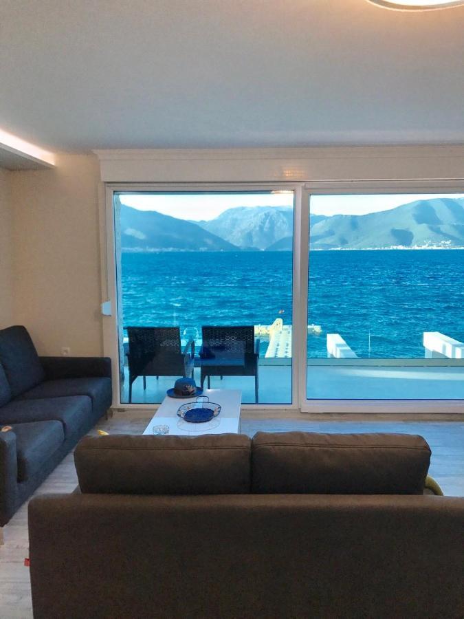 Lux Apartments Krasići Eksteriør billede