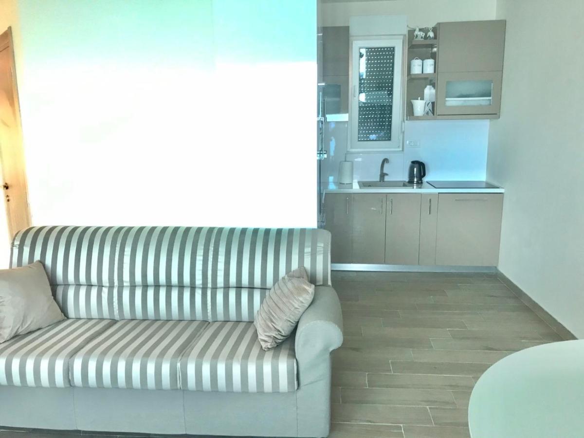 Lux Apartments Krasići Eksteriør billede