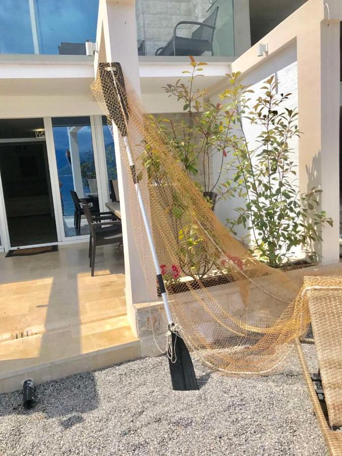 Lux Apartments Krasići Eksteriør billede